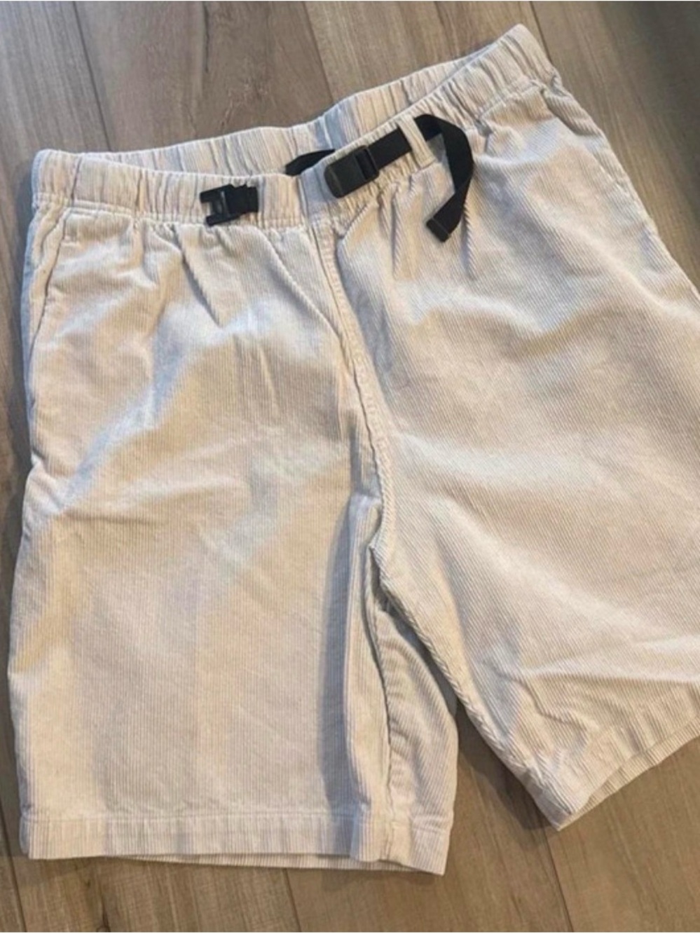 Men's Casual Light Beige Corduroy Shorts with Integrated Belt